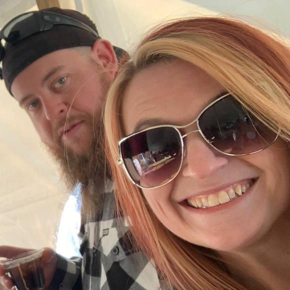 Meet your Posher, Jen - Picture 1 of 1